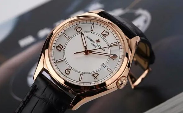 <b>如何调整江诗丹顿手表的日期和时间</b>